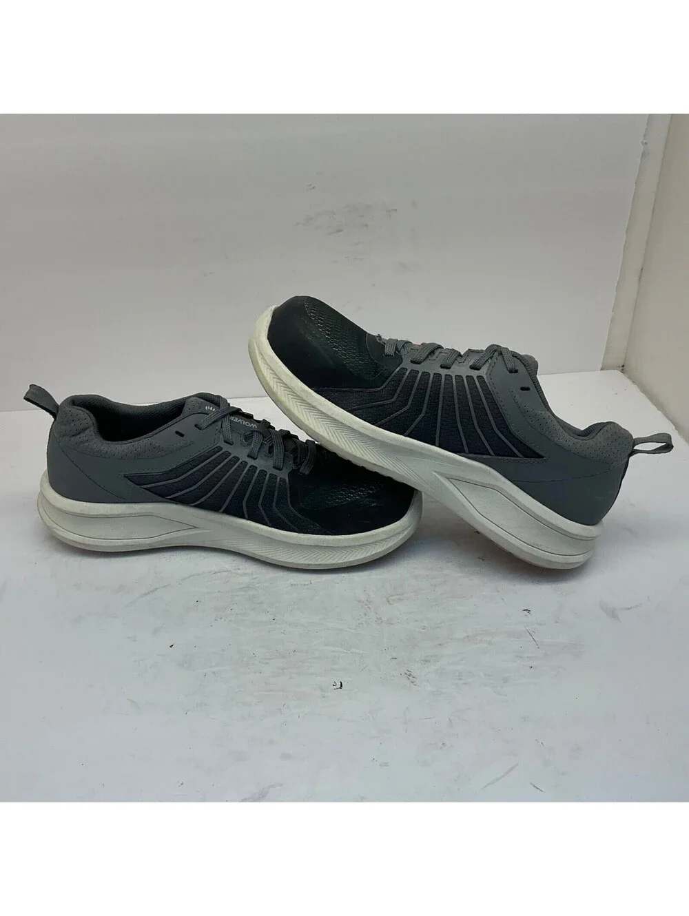 Wolverine Women's Bolt Vent Durashocks CarbonMAX CTCP Safety Shoe Grey Size 9.5M